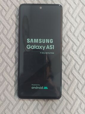 Samsung Black Smartphone - Sleek Glass Front